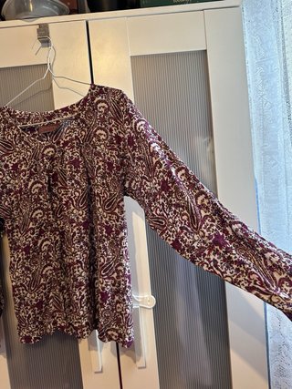Blusa Trucco Burdeos /Blanco Talla M