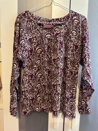 Blusa Trucco Burdeos /Blanco Talla M