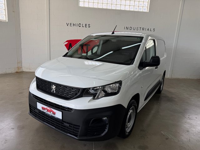 Peugeot Partner 1.5Bhdi 102CV furgón pro 2021