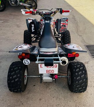 QUAD YAMAHA RAPTOR 660R .