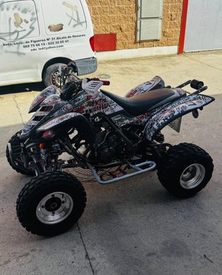 QUAD YAMAHA RAPTOR 660R .