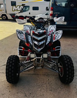 QUAD YAMAHA RAPTOR 660R .