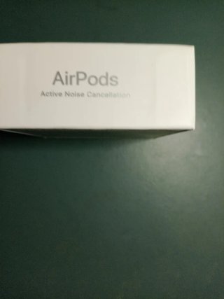 Apple AirPods 4 2025 - con cancellazione rumore