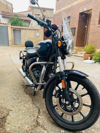Royal Enfield Meteor 2023