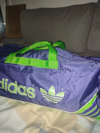 Bolsa deportiva Adidas vintage años 90