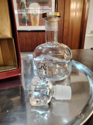 Botella Vacía Brandy Renacimiento Garvey Jerez