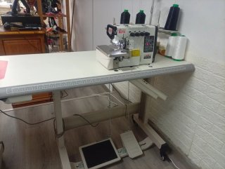 Máquina de coser Alfa plana y remalladora
