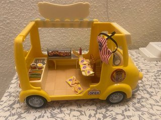 Furgoneta Hot Dogs Sylvanian Families