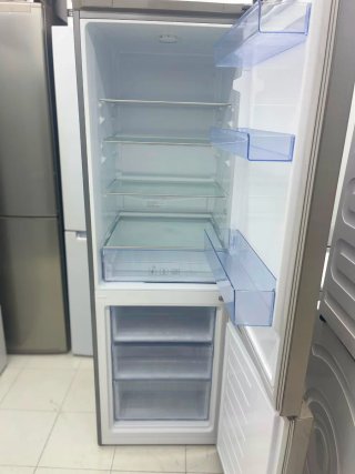 Nevera  Marca Beko con garantia transporte