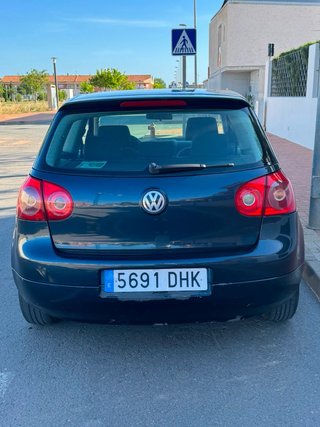 Volkswagen Golf 2005