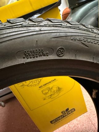 Neumático 235/45R19 99V Goodyear 80%