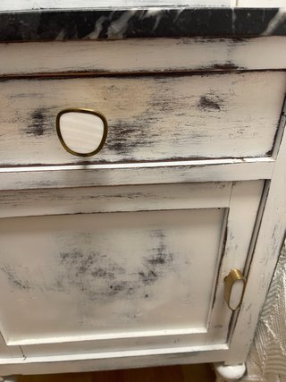 Mesita auxiliar de madera y mármol