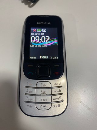 Teléfono Móvil Nokia Clásico 2330 libre