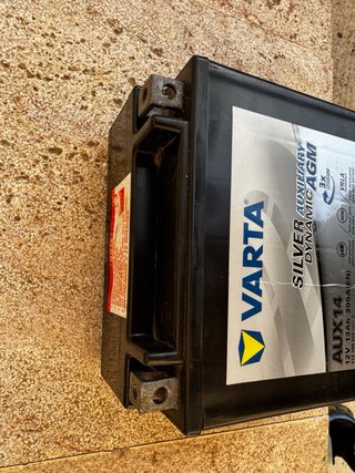 Batería Varta Silver Auxiliary AGM