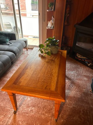 Mesa de centro de madera maciza