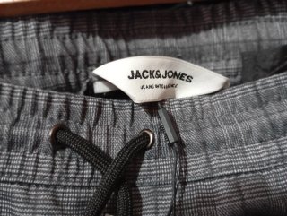 Pantalón jogger Jack & Jones gris