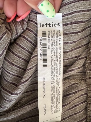 Pantalón marrón de rayas