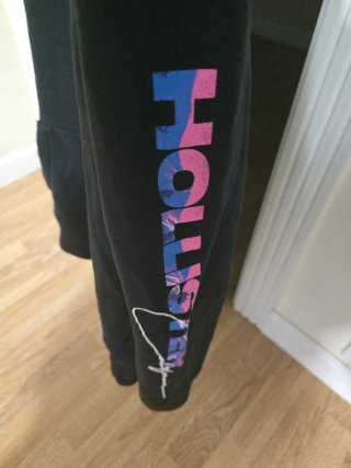 Sudadera Hollister Negra con Logo