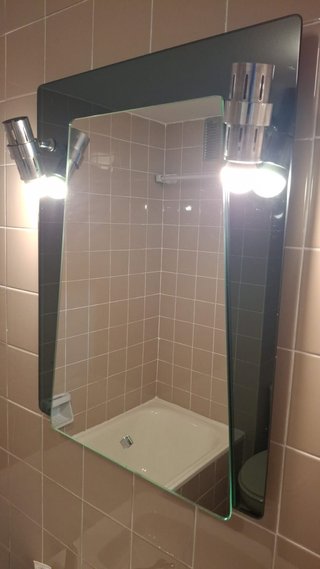 Espejo de baño moderno