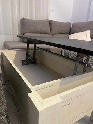 Mesa de centro madera beige y negra