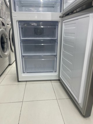 Nevera  Marca Beko con garantía transporte