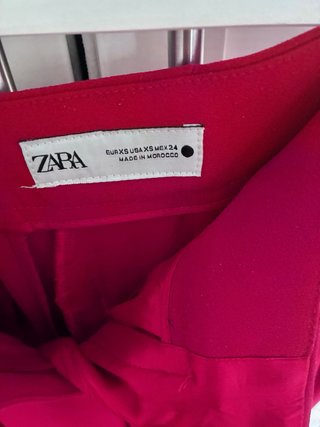 Pantalón Zara Rojo Talla M