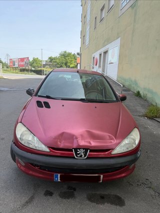 Peugeot 206 2002