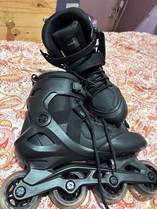 Patines en línea nuevos negros talla 41