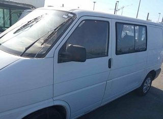 Volkswagen 1284073 faro antiniebla izq transporter