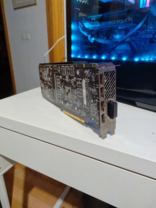 Gigabyte GTX 1080 Tarjeta Gráfica