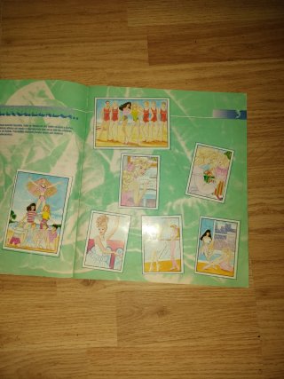 Album de cromos barbie