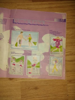Album de cromos barbie