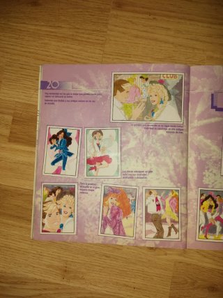 Album de cromos barbie