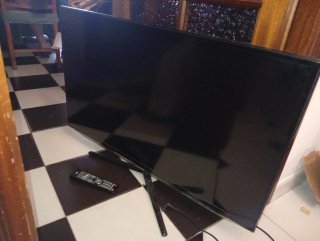 Regalo Televisión para arreglar Samsung Negra