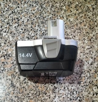 Trapano avvitatore usato