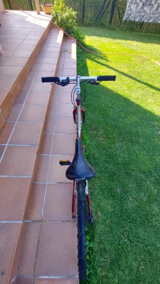 Bicicleta Specialized Hardrock Roja