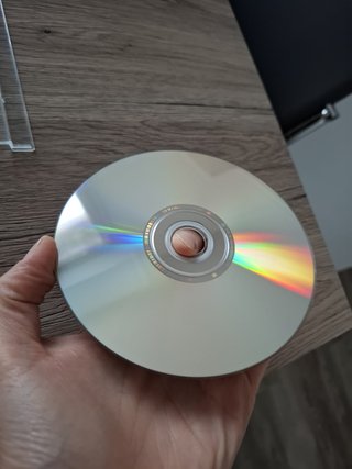 CD "Paris" di Paris Hilton