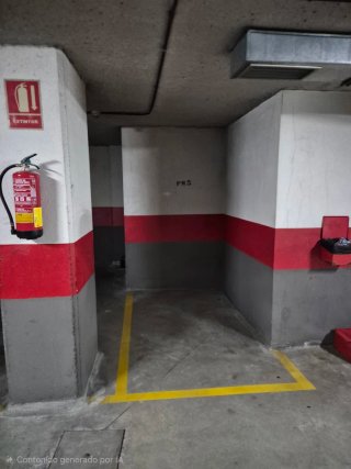Plaza de garaje para moto