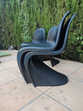 Lote 4 Sillas Panton Negras Mid Century