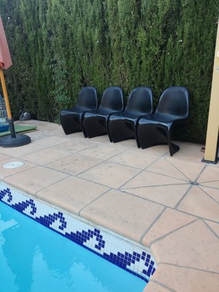 Lote 4 Sillas Panton Negras Mid Century