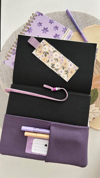 Cover letteraria con risvolto regolabile e custodia kindle