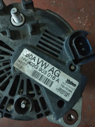 Alternador Audi A6 VW Passat Skoda Superb