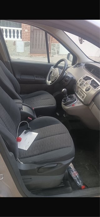 Renault Grand Scenic 2009