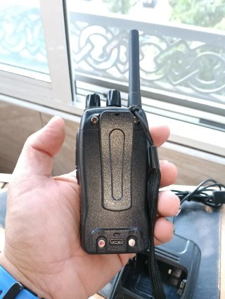 Walkie Talkie Baofeng Negro