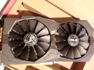 Tarjeta ASUS ROG Strix Radeon RX570 8GB