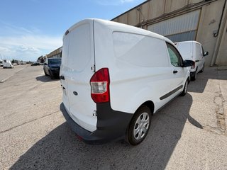 Ford Transit Courier 2018
