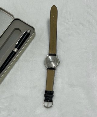 Set Bolígrafo y Reloj con Pila incluida