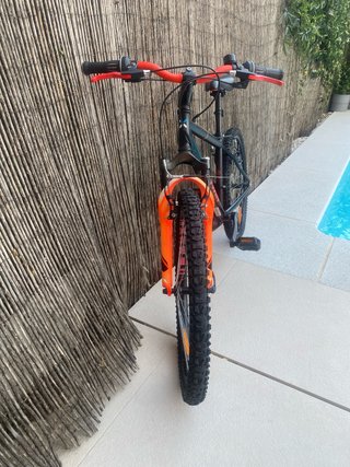 Bicicleta B'Twin Rockrider 500 con marchas.
