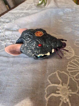 Mighty Max Rattus 100% Completo