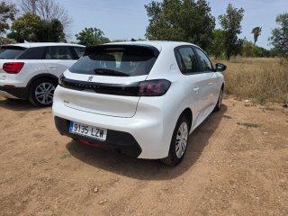Peugeot 208 2022